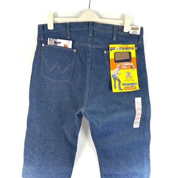Vintage Wrangler Cowboy Cut Straight Leg Blue Jeans • Dark Wash • Mens 36 x 34 - Picture 8 of 10